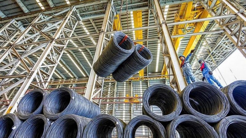 Tại Sao Giá Thép Lại Biến Động? Hiểu Đúng Để Mua Đúng Thời Điểm